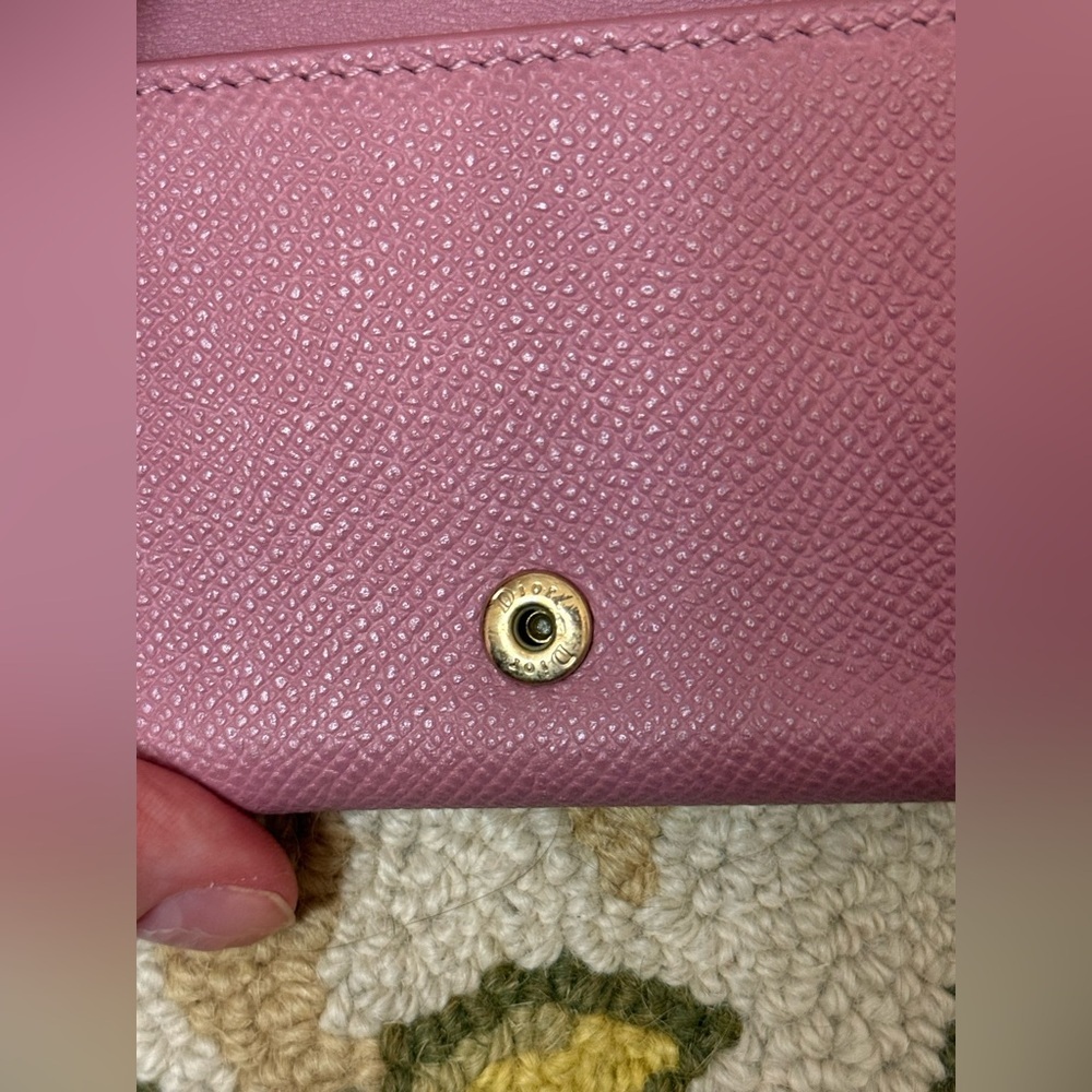 CHRISTIAN DIOR 30 Montaigne CD Logo Pink Barbie Coquette Compact Wallet Case - Picture 12 of 16
